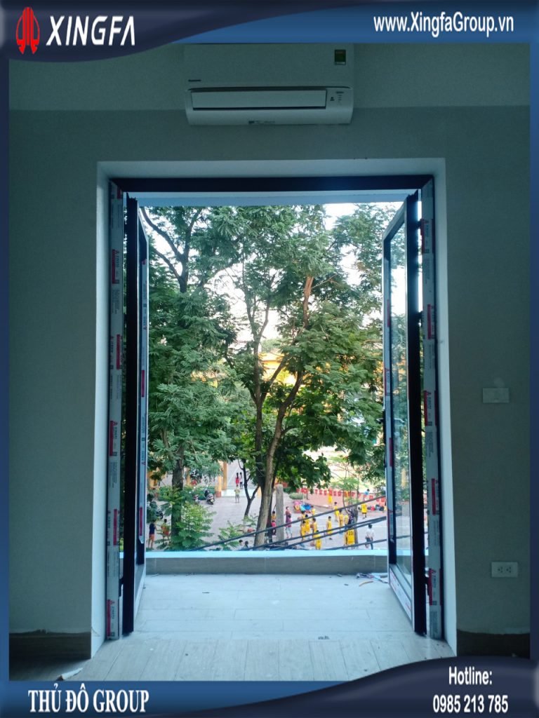 cửa đi nhôm xingfa