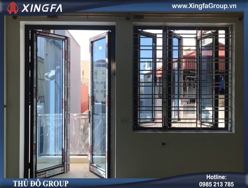 cửa đi nhôm xingfa