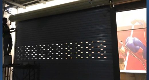 Cửa cuốn Austdoor phù hợp cho cửa hàng kinh doanh