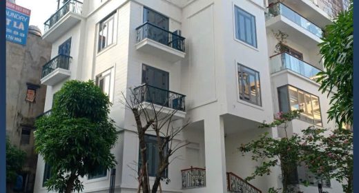 Cửa nhôm Xingfa cho nhà vườn đẹp